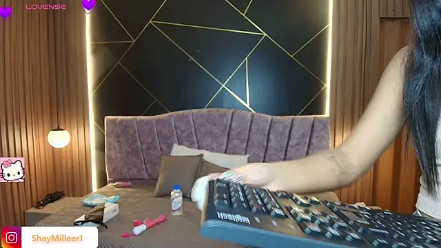 ShayMilleer live sex cam