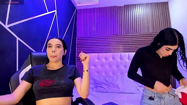 QueensSensation webcam