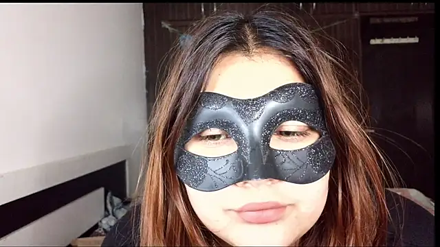 noor_sahiba_ (F young) - Complete naked