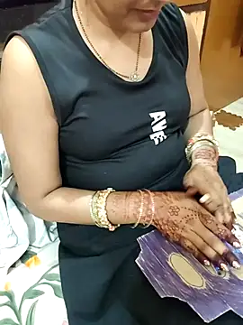 O_My_GoodnesS webcam