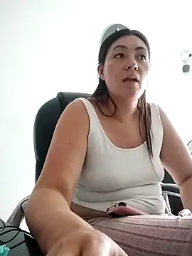 katha_steele_ webcam