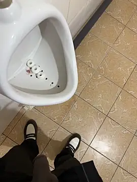 Black-mamba-madingo's live cam