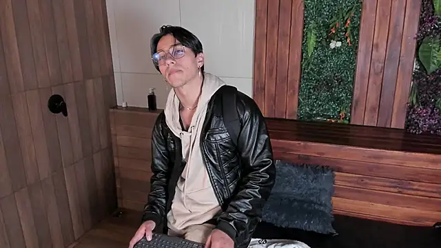 andy_joy_ (M young) - Heat Show 😈🔥