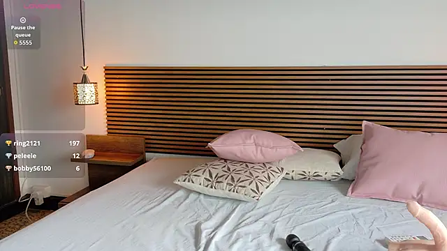 nitha_model25 webcam