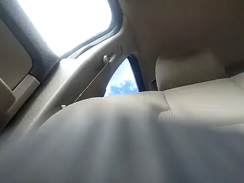 Hotredheadandtoungelasher webcam