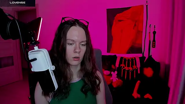 Goddess_of_Fertility webcam