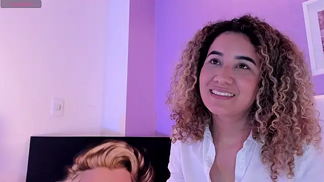 Charlotte11-11 live sex cam