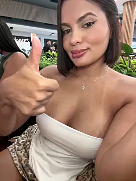 Irina_Velvett's Live Sex Cam Show