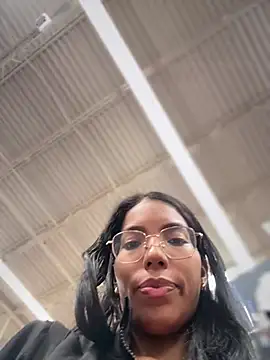 SheenaBrooke live sex cam