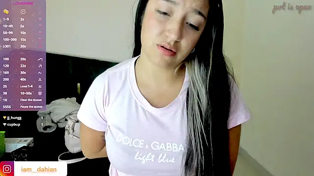 Dahiana_Dmour_ webcam