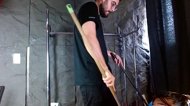 Megan_And_Kratos webcam