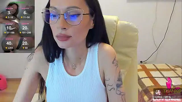 kissnicol32 webcam