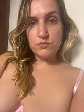 Bia_sexynovaes webcam