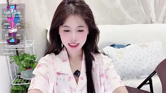 美女yunbaobei_6688在线直播