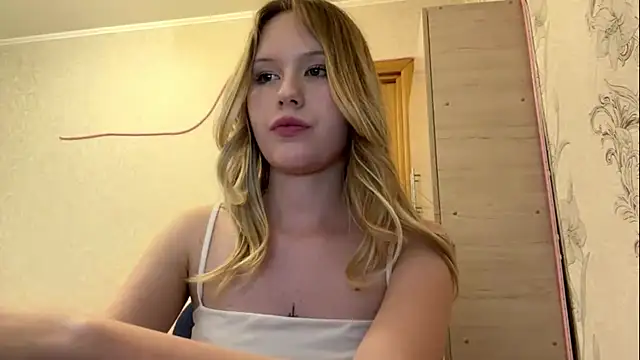 HoneyBlink live sex cam