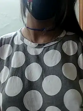 Jyoti-Love-143 webcam