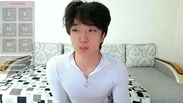 dianinav (M twink) - CUM SHOW