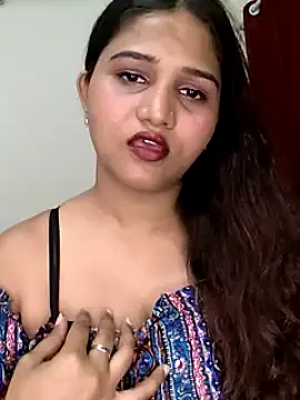 aafreen_x (F young) - Show backless