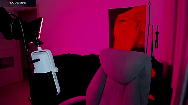 Goddess_of_Fertility webcam