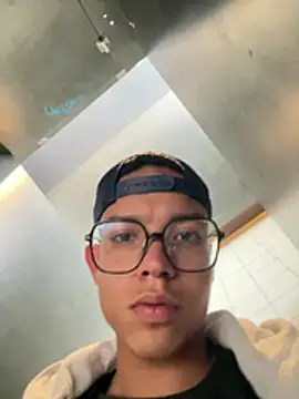 Andres_boy252 webcam