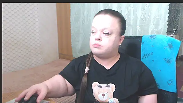 Janiffer_MiMi webcam