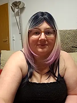 xXLunaBlissXx webcam