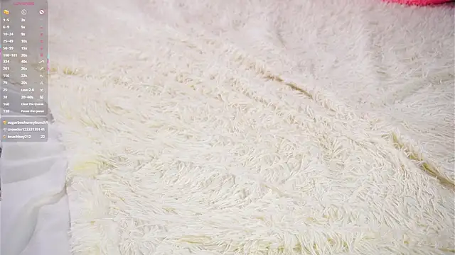 edlinalliston (F teen) - Make my ass red in doggy <3