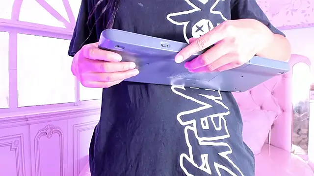 emma_kleinton webcam