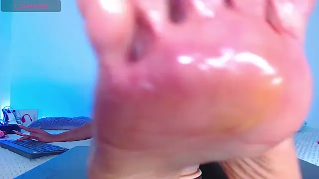 monica_walkert webcam