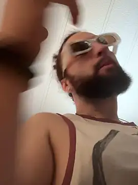 Makethatpussypurr webcam