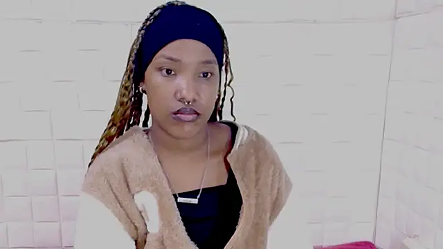 EroticSexyPrada webcam