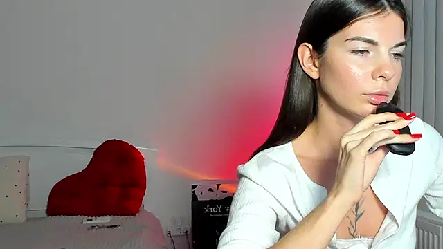 Andrea_Blossom webcam