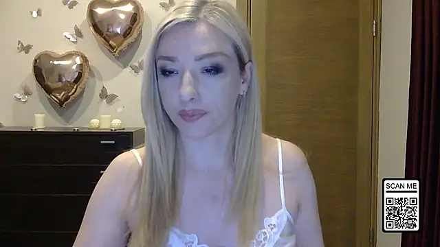 Wild_Silk_Desire webcam