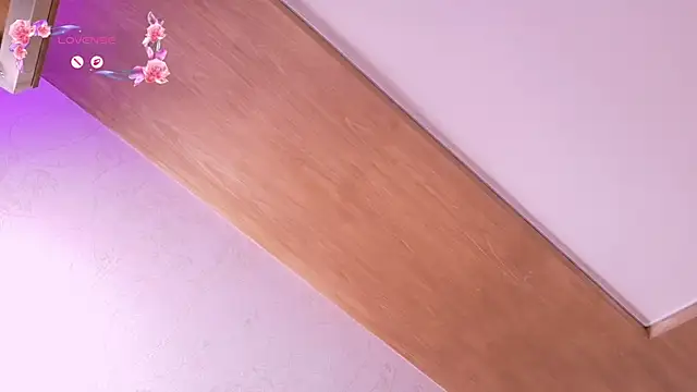 RenataLeclair webcam