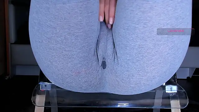 Cameltoe_squirt_inPants webcam