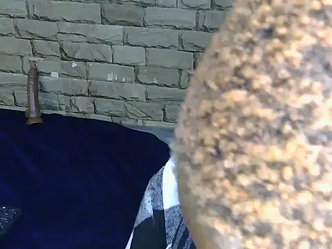 Sweethoneyglow webcam