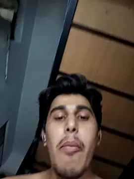 HelpfulSucrose webcam