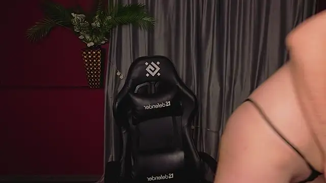 SelestiaSnata webcam