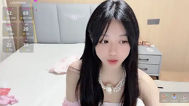 美女Yanyan39677在线直播