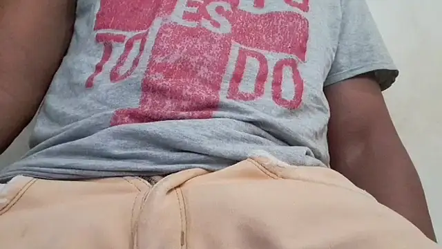 royblackbigpvt webcam