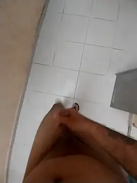 Novinhoamacoroas1002 webcam