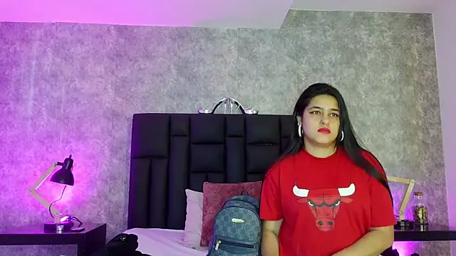 crystaldarliing - Crystaldarliing's free webcam - UK Sex Cams