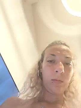 thefrenchkiss25 webcam