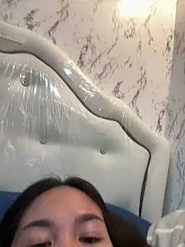 ponthip (Ask my age) - Show my pussy 😻🙀