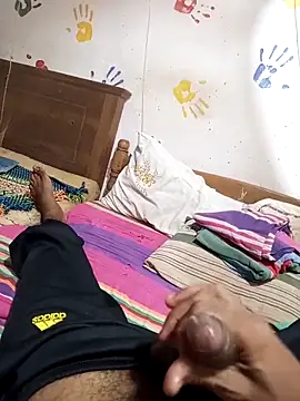 dulajthushara2468 (Ask my age) - Squirt and cum big.........