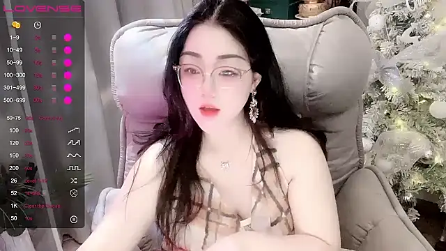 Monica-666888- webcam