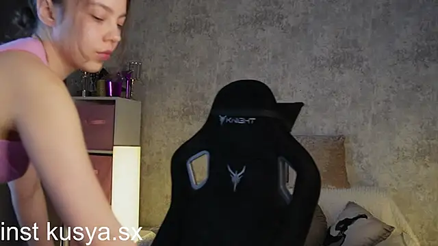 KusyaSex webcam