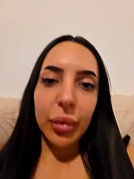 TiffanyPeretz webcam