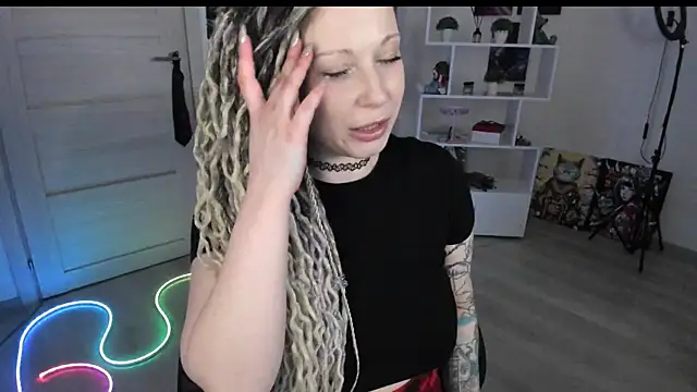 HoneySallyMoore webcam