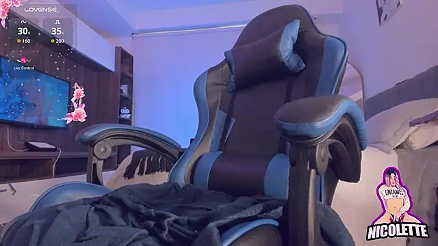 nicolette_tay webcam